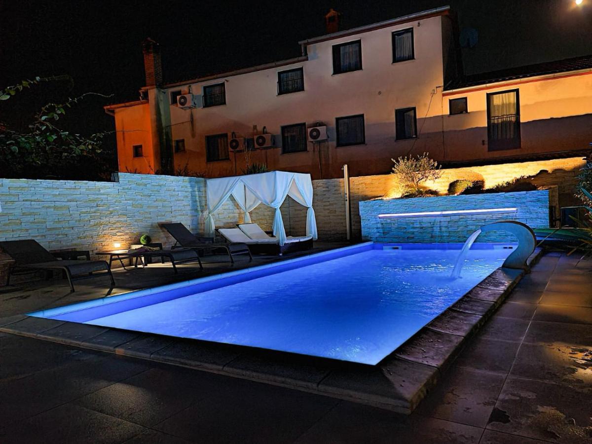 Apartment St. Antonio Ровинь Экстерьер фото