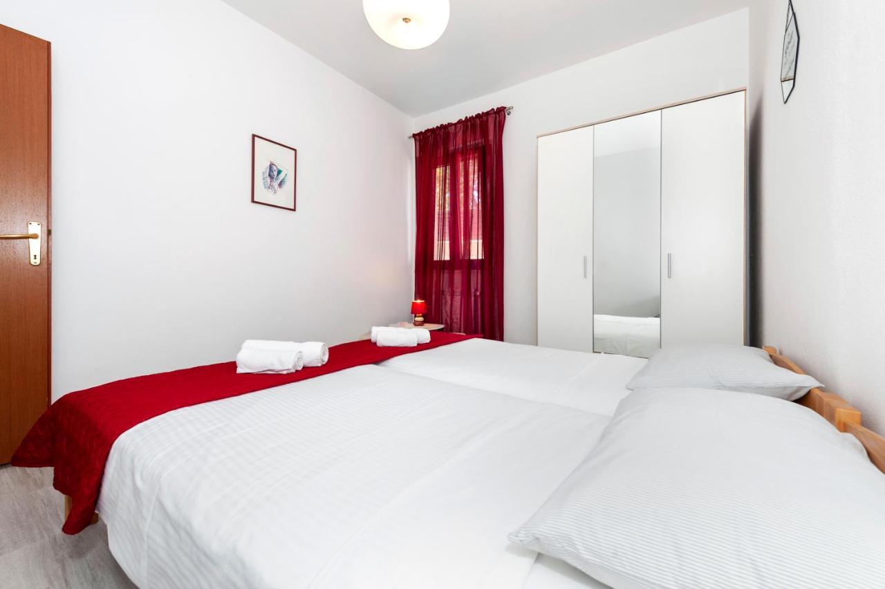 Apartment St. Antonio Ровинь Экстерьер фото